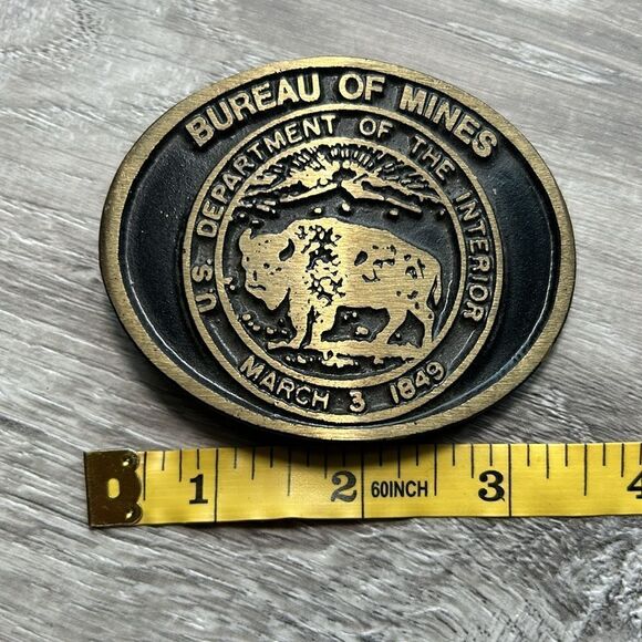 Bureau of Mines US Department of the interior belt buckle - Picture 3 of 4